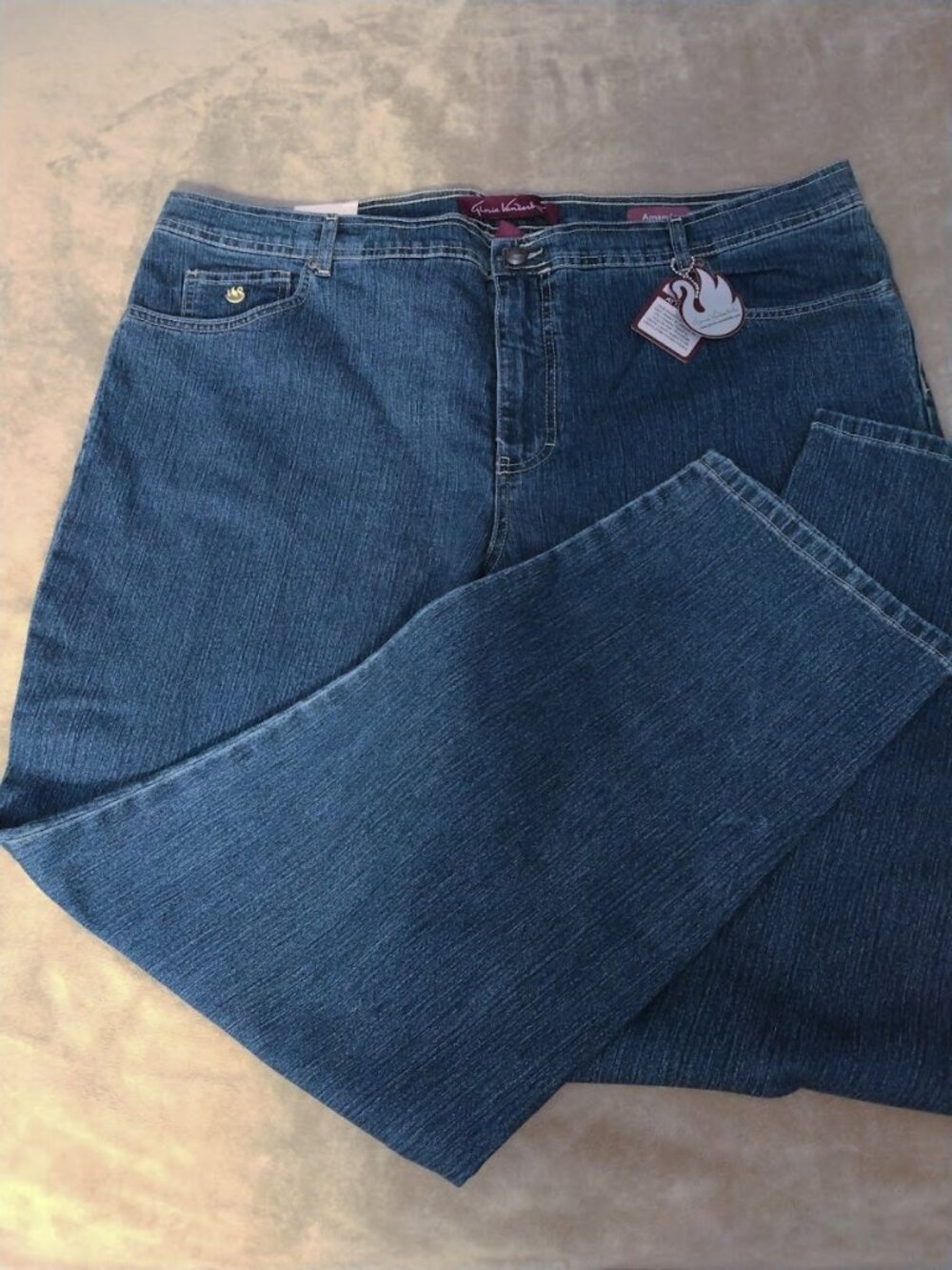 NEW Gloria Vanderbilt Amanda Denim Jeans Size 22W Dark Wash Stretch Classic